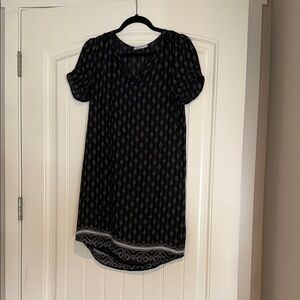 DR2 Black and White Patterned Dress
